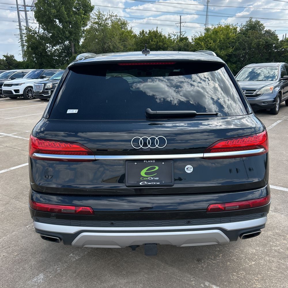 2025 Audi Q7 Premium 55
