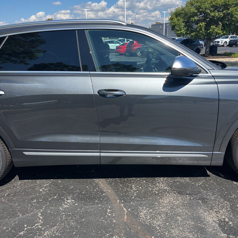 2022 Audi SQ8 Premium Plus