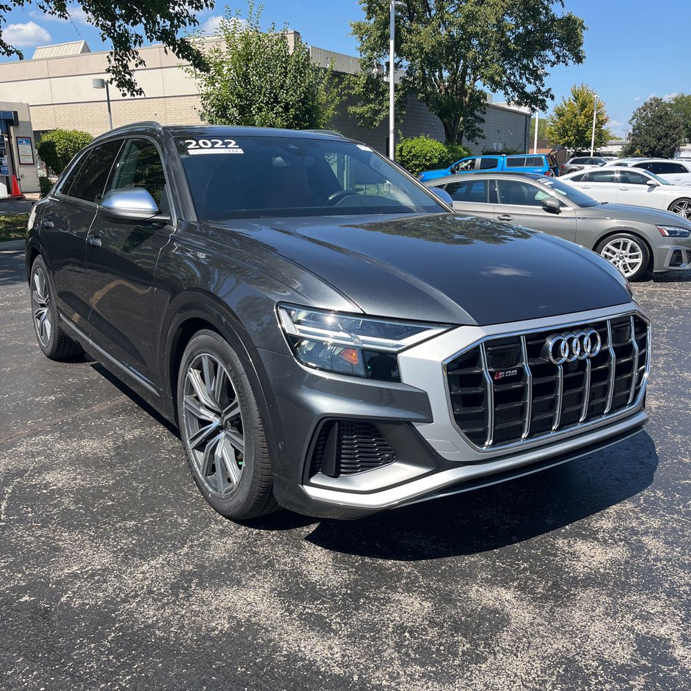 2022 Audi SQ8 Premium Plus