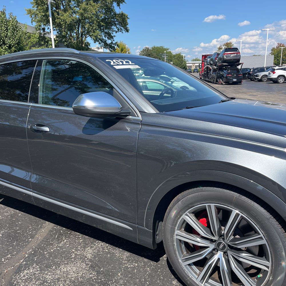 2022 Audi SQ8 Premium Plus