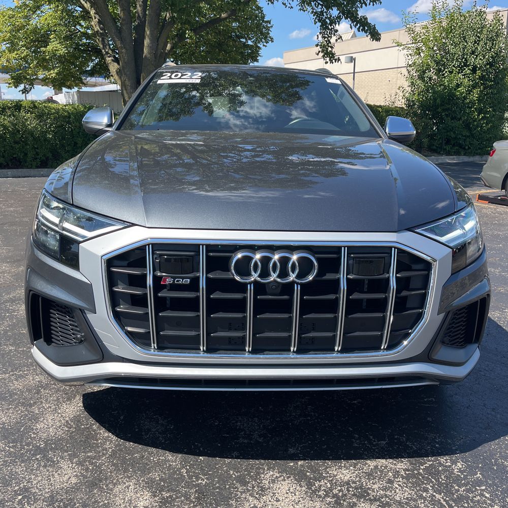 2022 Audi SQ8 Premium Plus