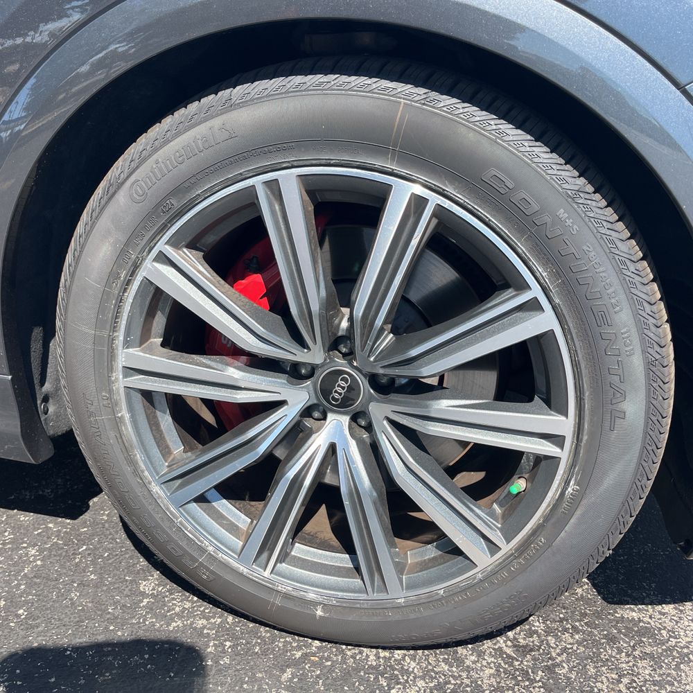 2022 Audi SQ8 Premium Plus
