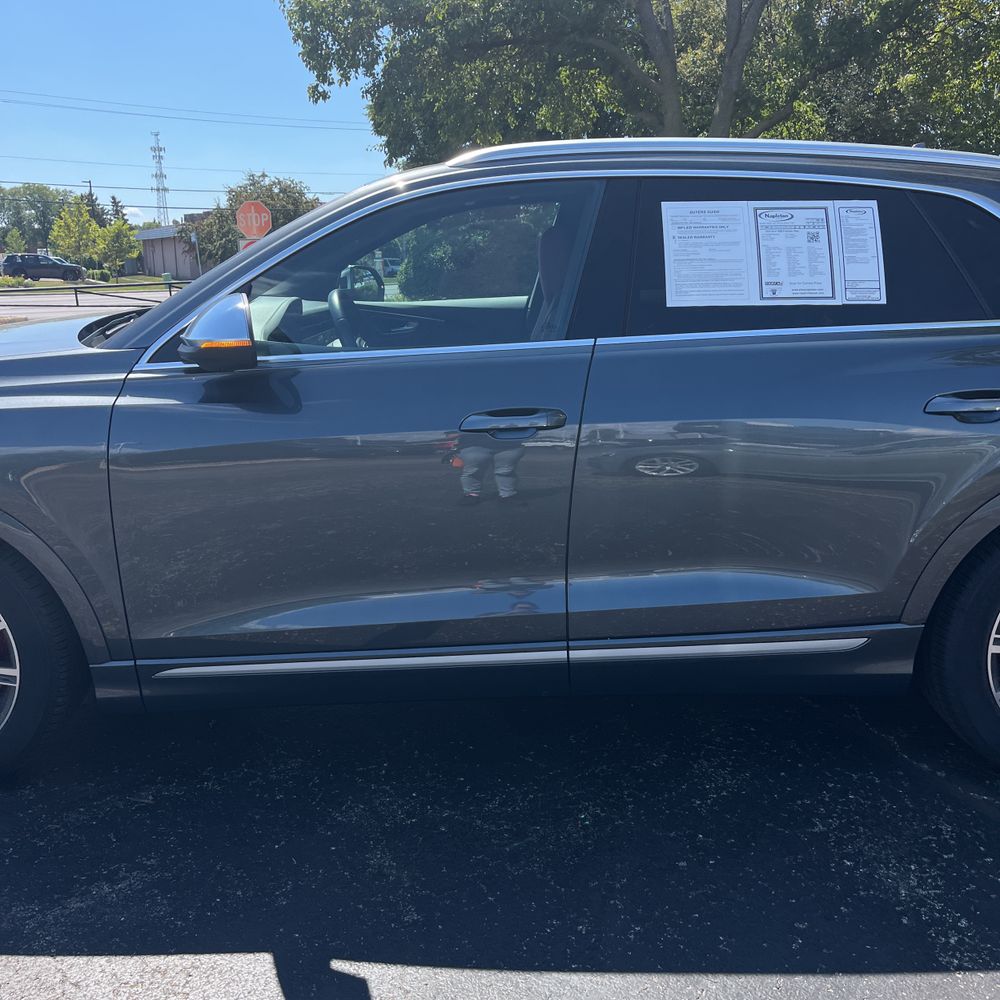 2022 Audi SQ8 Premium Plus