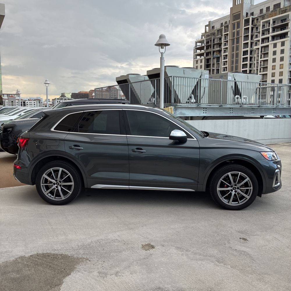 2023 Audi SQ5 Premium Plus