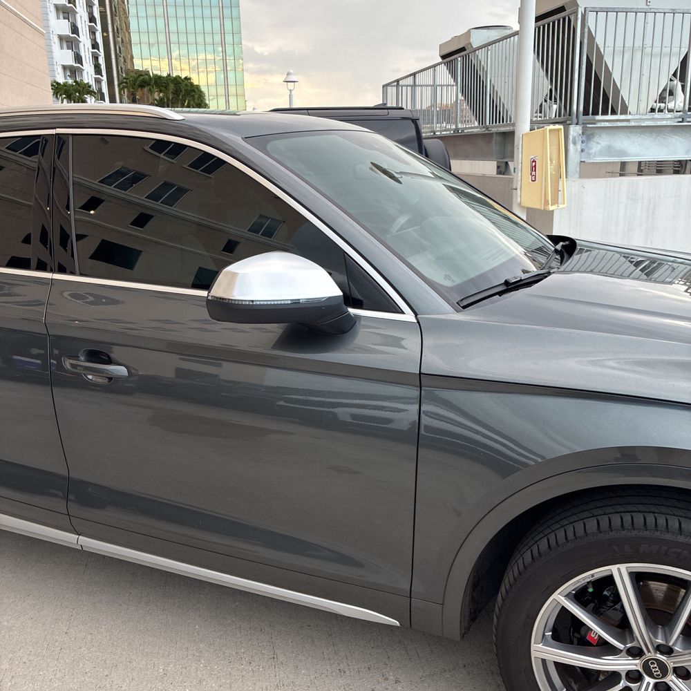 2023 Audi SQ5 Premium Plus