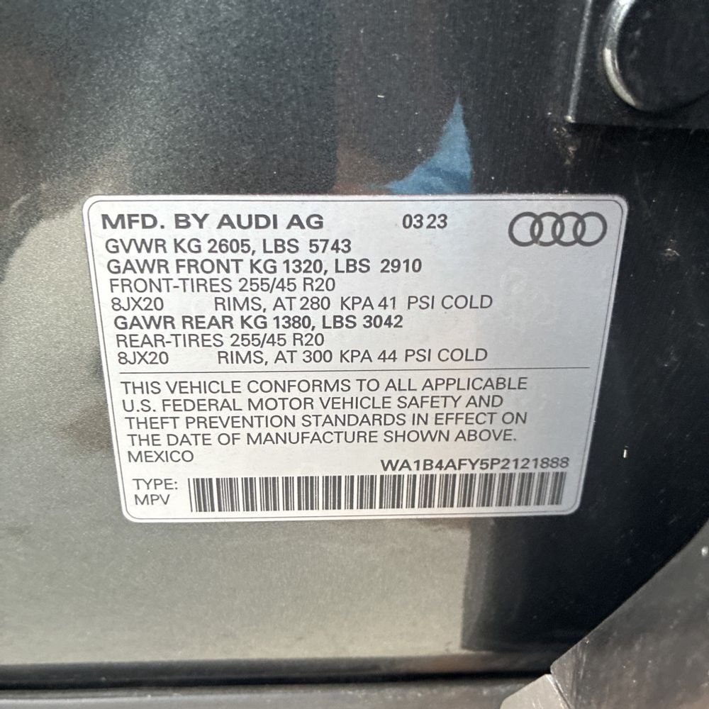 2023 Audi SQ5 Premium Plus
