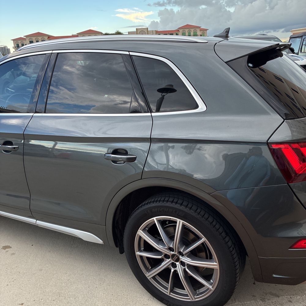 2023 Audi SQ5 Premium Plus