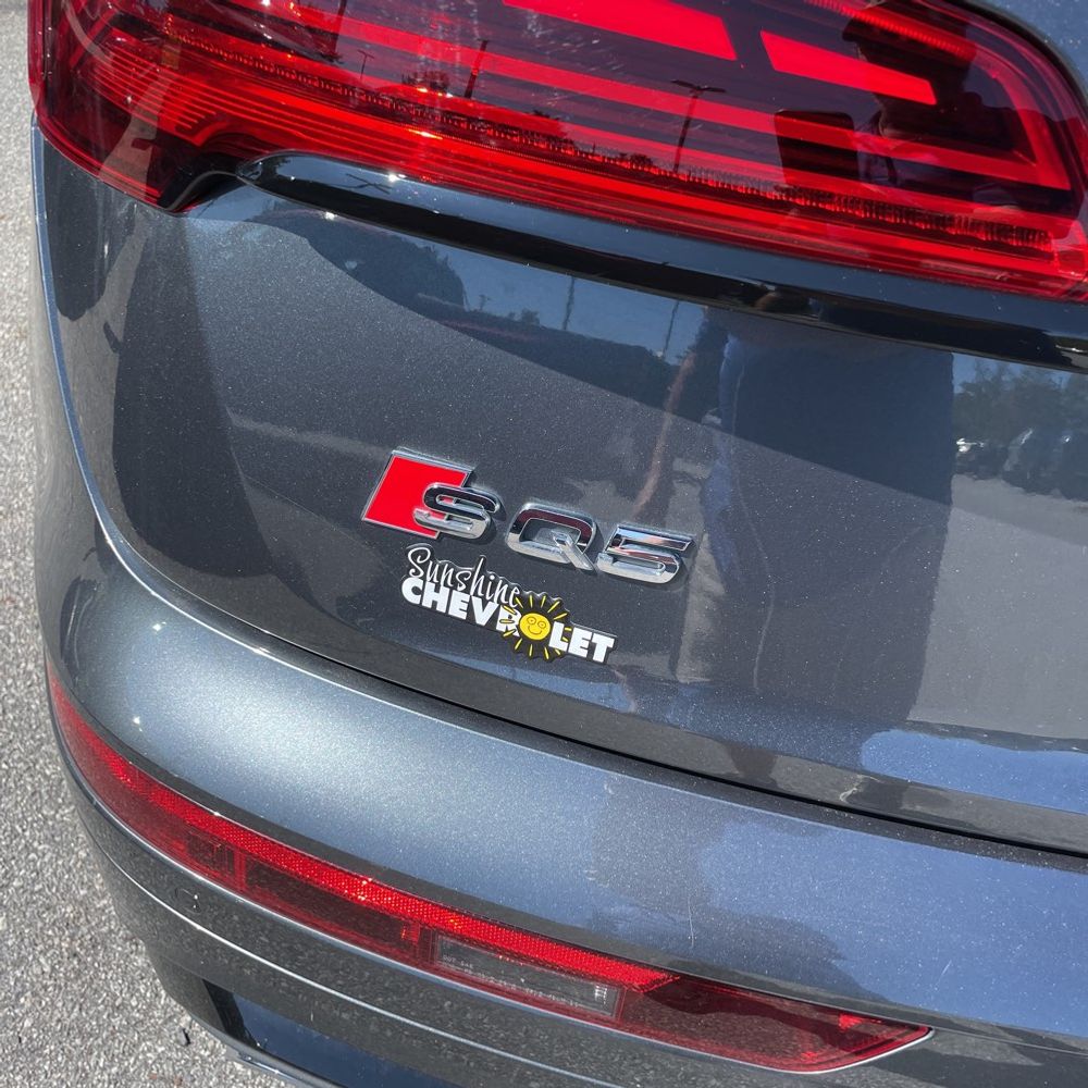 2022 Audi SQ5 Premium Plus