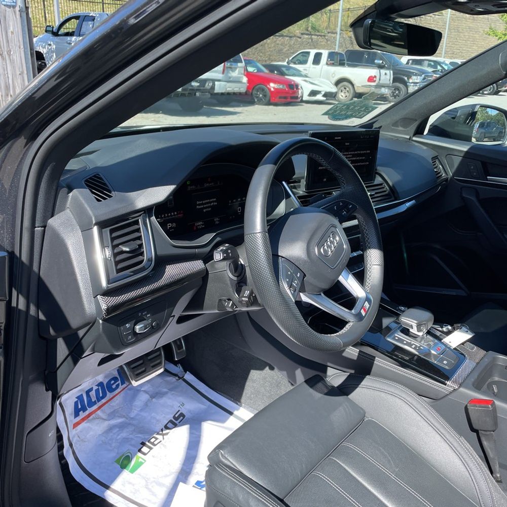 2022 Audi SQ5 Premium Plus