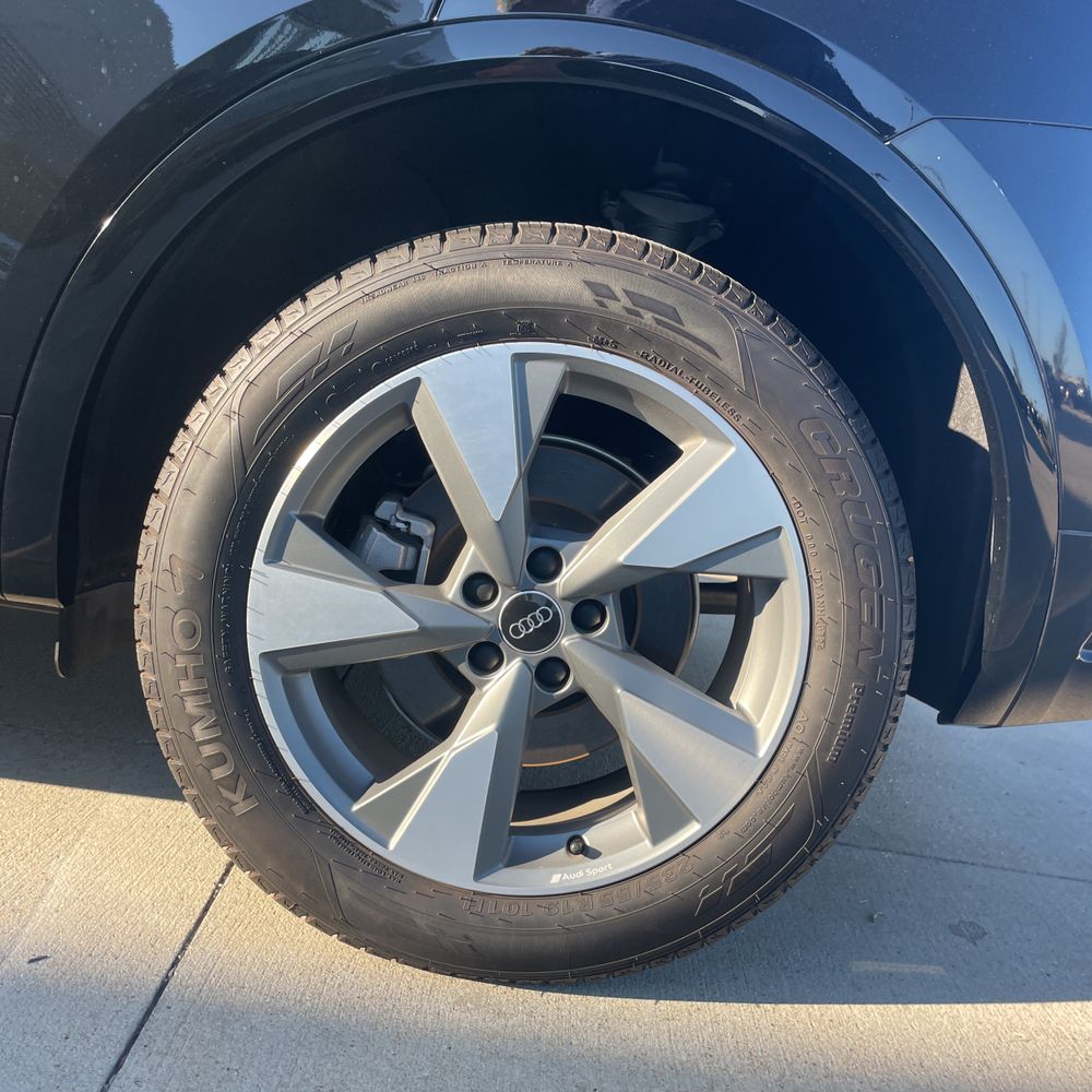 2024 Audi Q5 Premium Plus 40