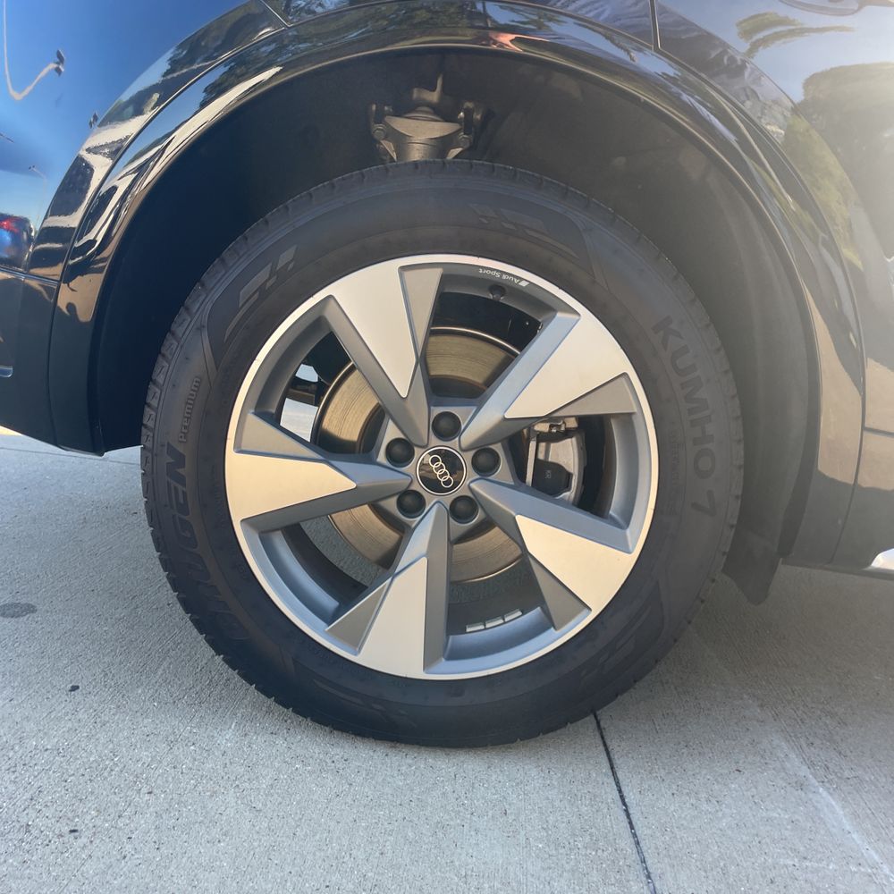 2024 Audi Q5 Premium Plus 40