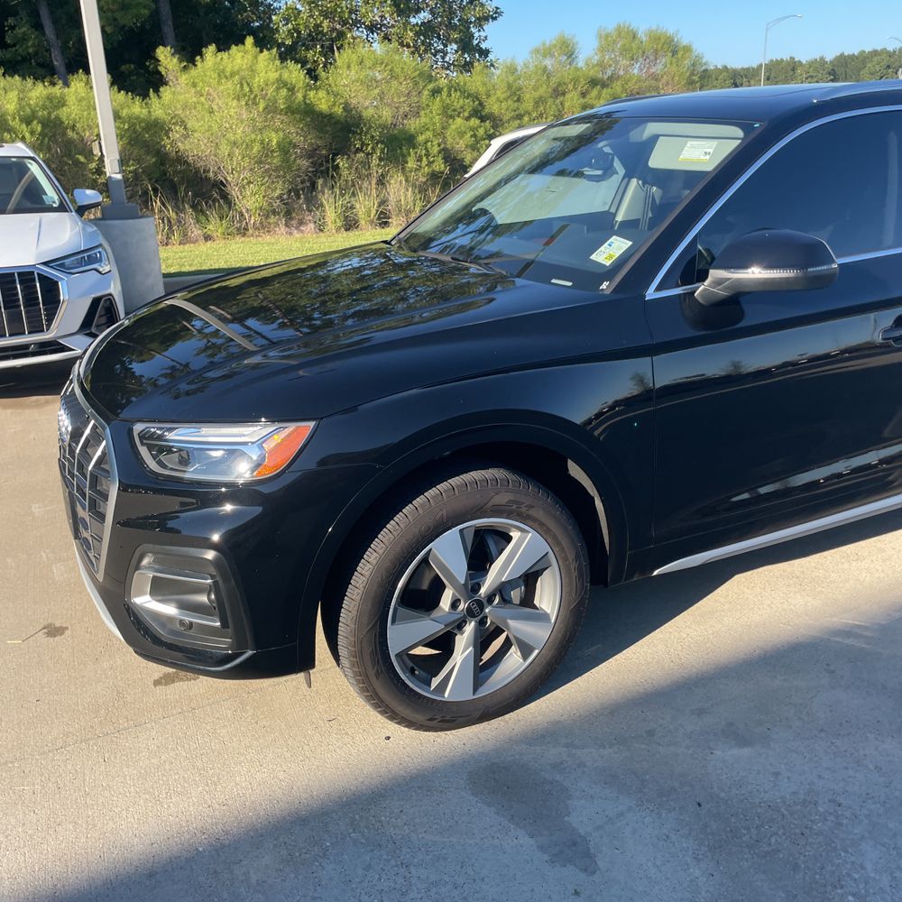 2024 Audi Q5 Premium Plus 40