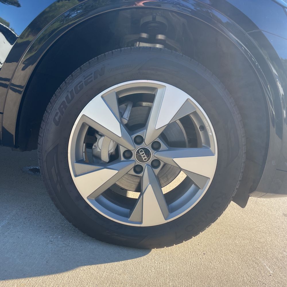 2024 Audi Q5 Premium Plus 40