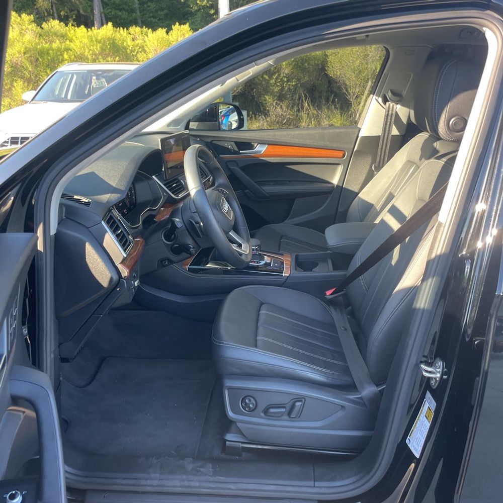 2024 Audi Q5 Premium Plus 40