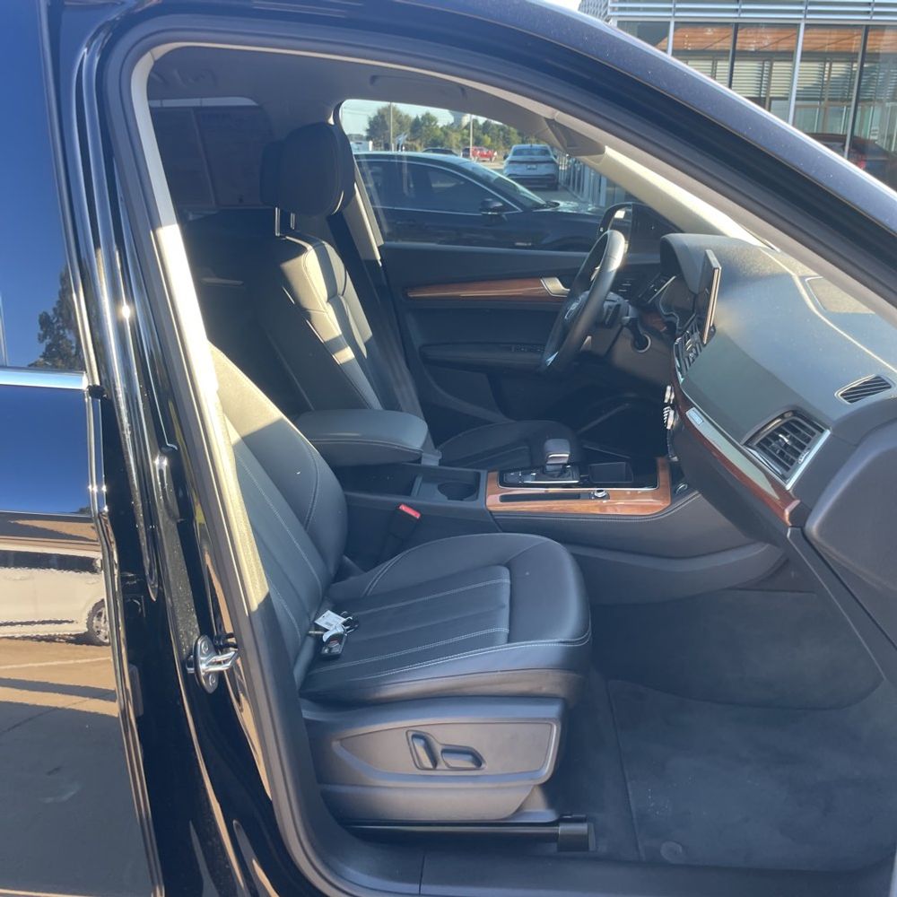 2024 Audi Q5 Premium Plus 40