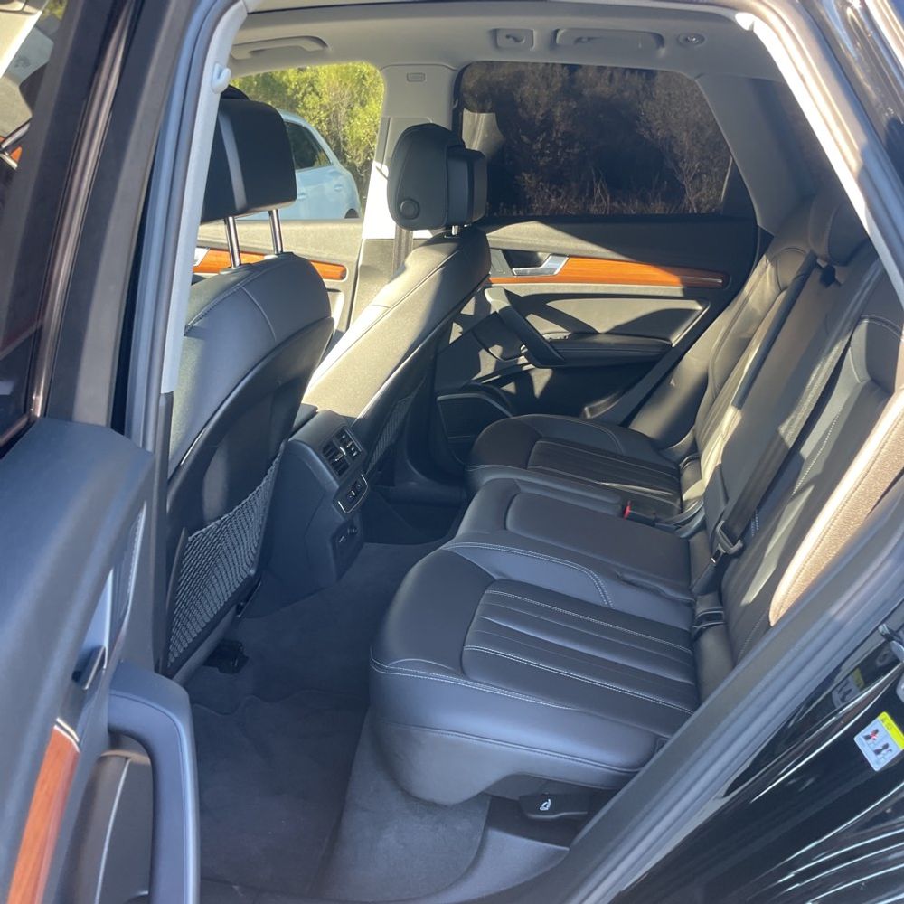 2024 Audi Q5 Premium Plus 40