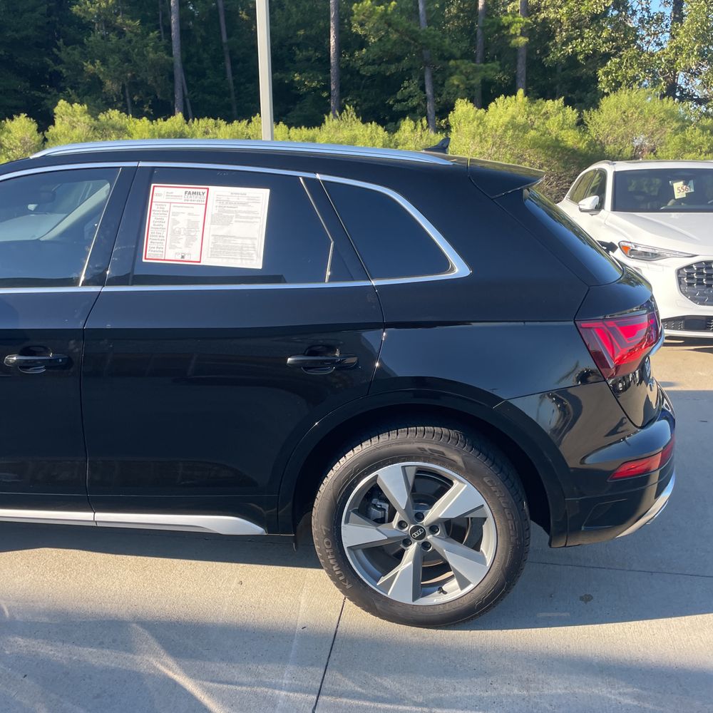 2024 Audi Q5 Premium Plus 40