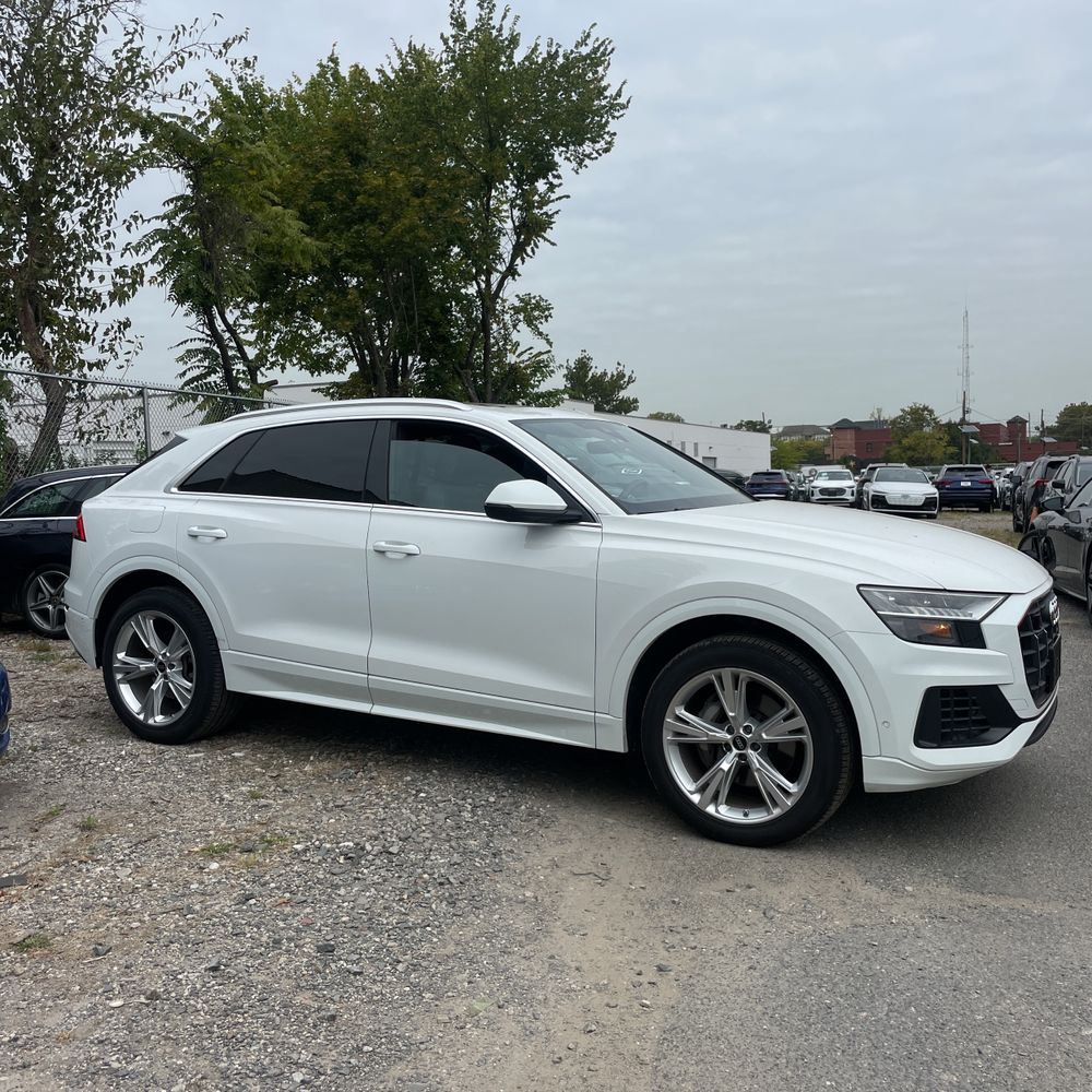 2023 Audi Q8 Premium Plus 55 TFSI