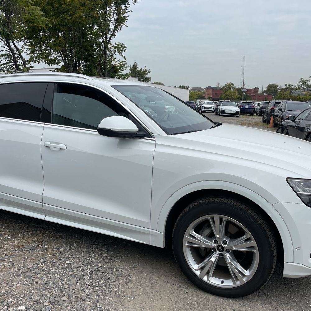 2023 Audi Q8 Premium Plus 55 TFSI