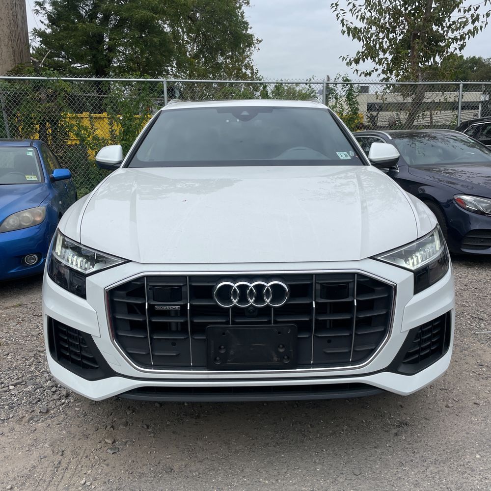2023 Audi Q8 Premium Plus 55 TFSI