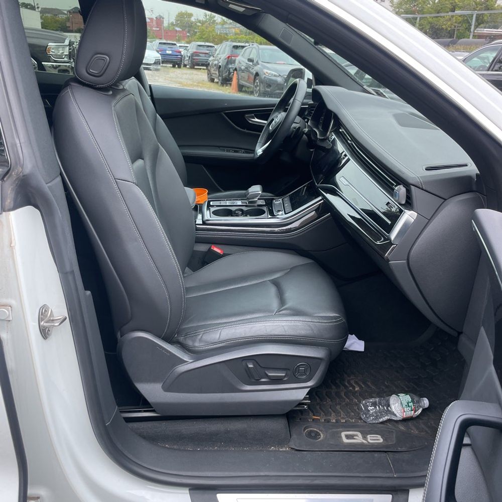 2023 Audi Q8 Premium Plus 55 TFSI