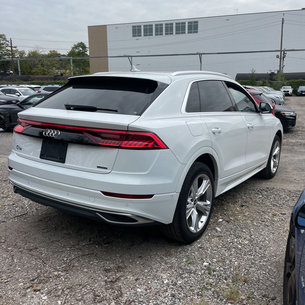 2023 Audi Q8 Premium Plus 55 TFSI