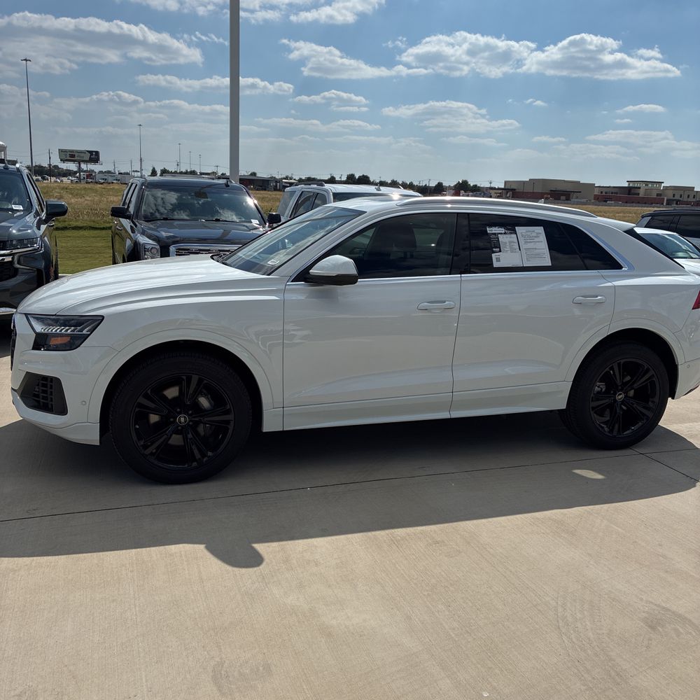 2023 Audi Q8 Premium Plus 55 TFSI