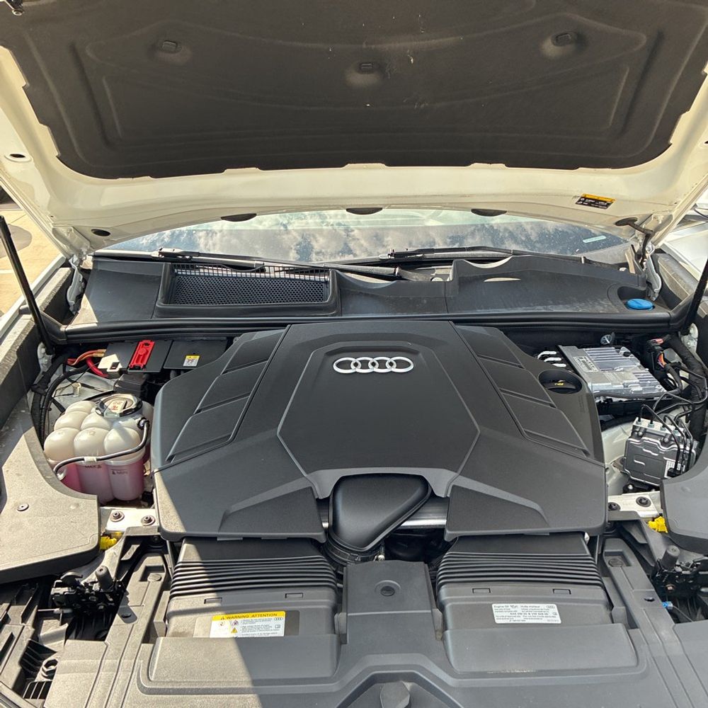 2023 Audi Q8 Premium Plus 55 TFSI