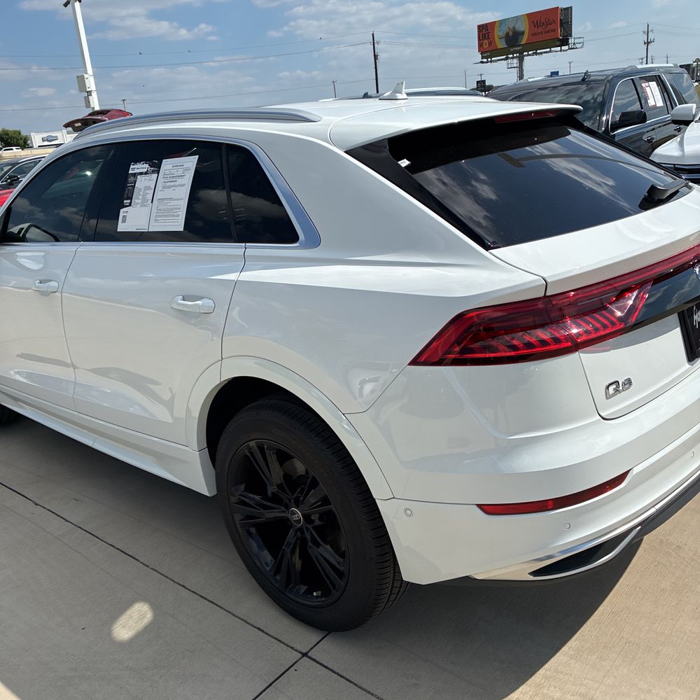2023 Audi Q8 Premium Plus 55 TFSI