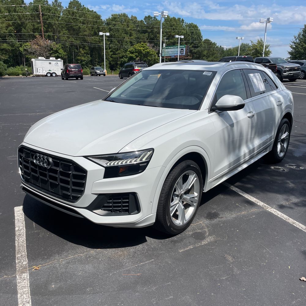 2023 Audi Q8 Premium Plus 55 TFSI