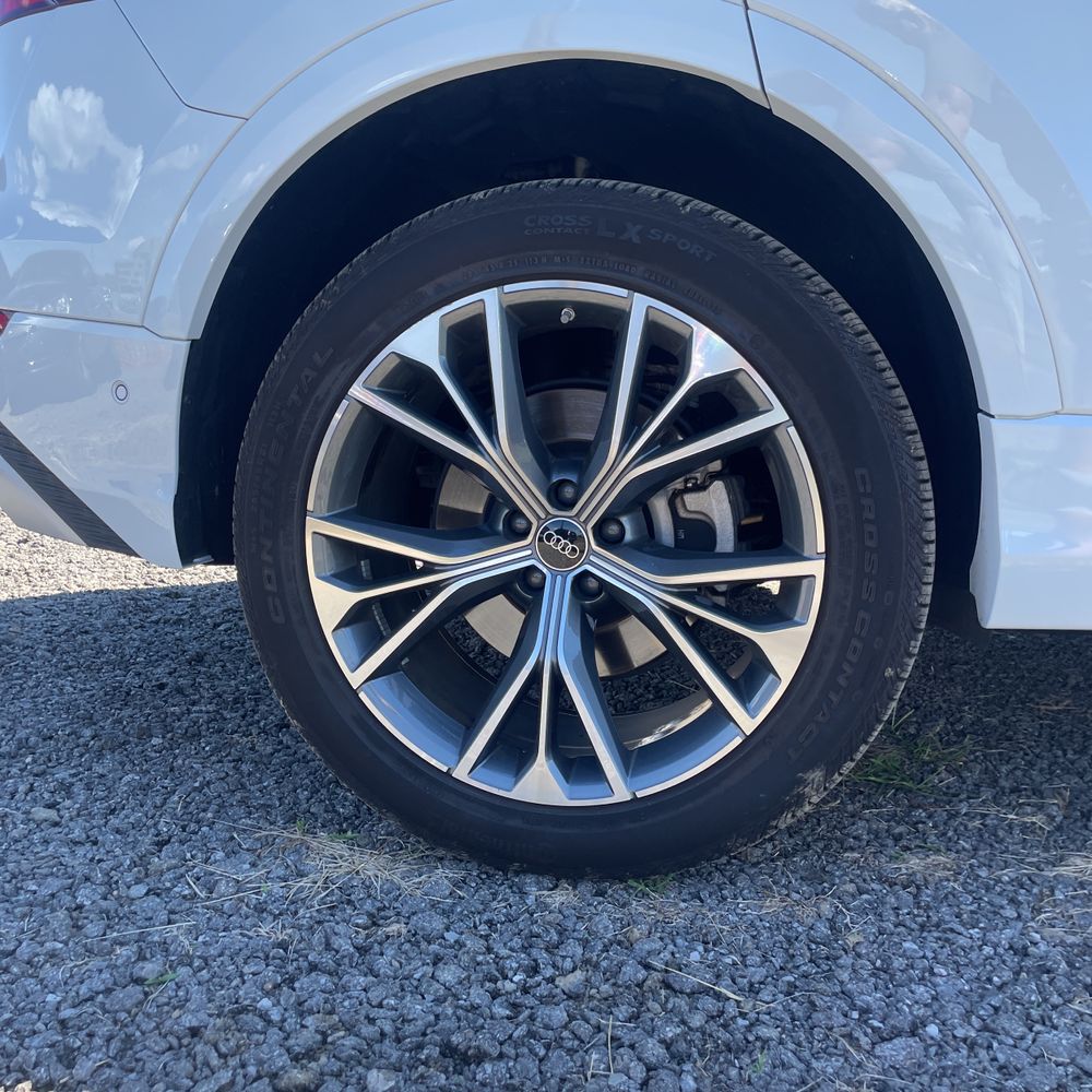 2024 Audi Q8 Premium Plus 55