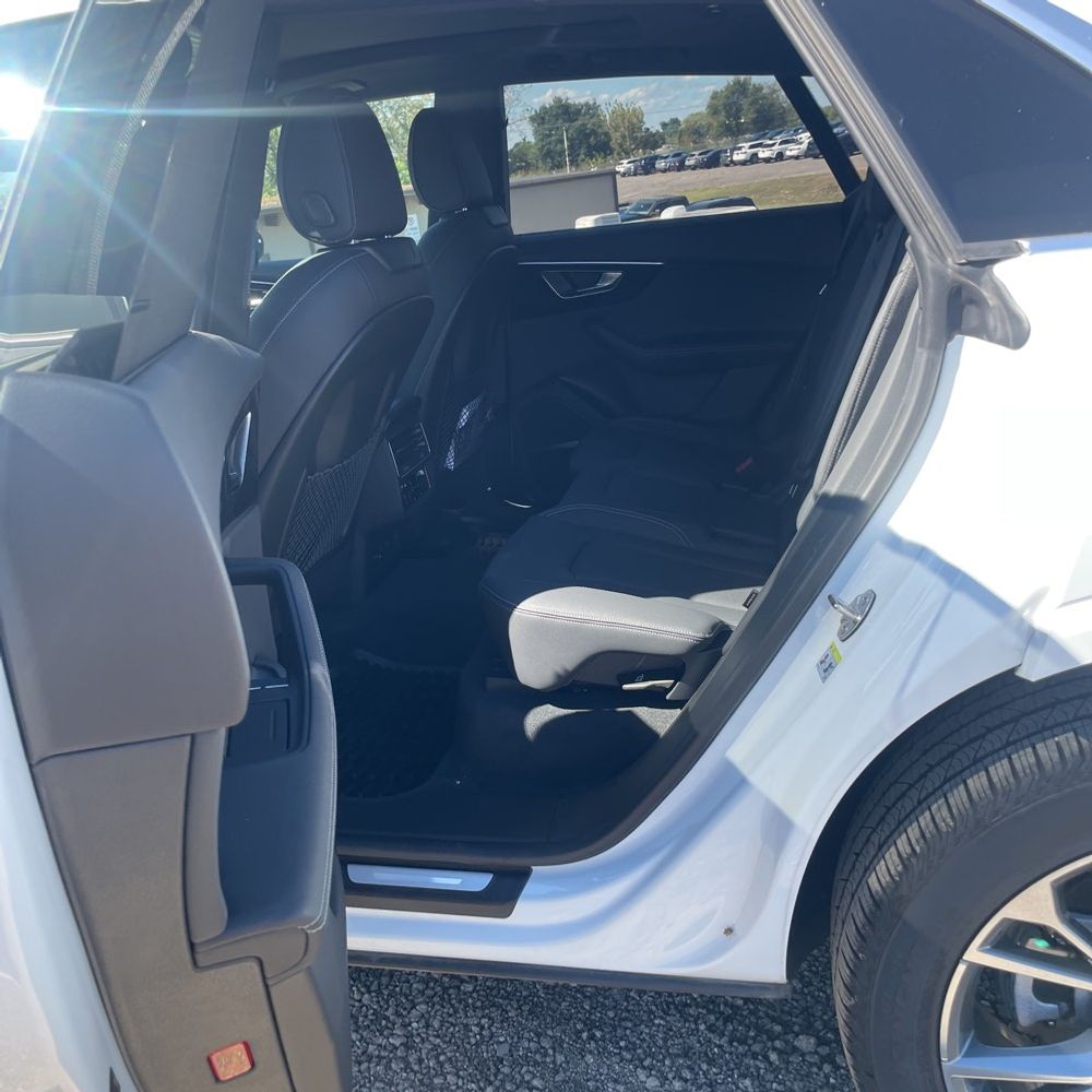 2024 Audi Q8 Premium Plus 55