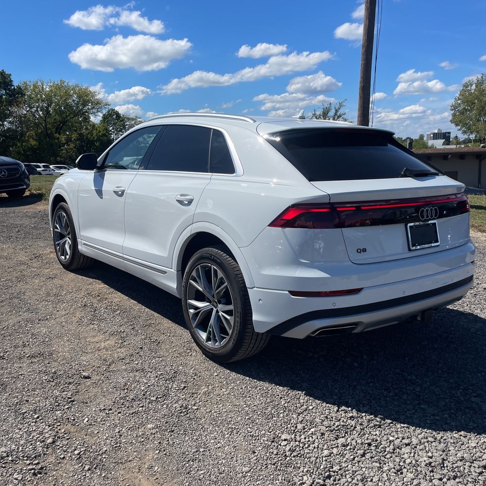 2024 Audi Q8 Premium Plus 55