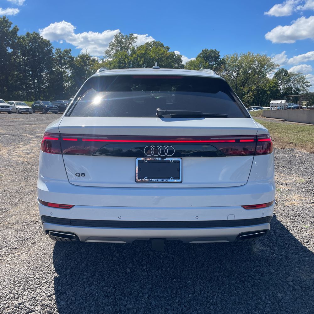 2024 Audi Q8 Premium Plus 55