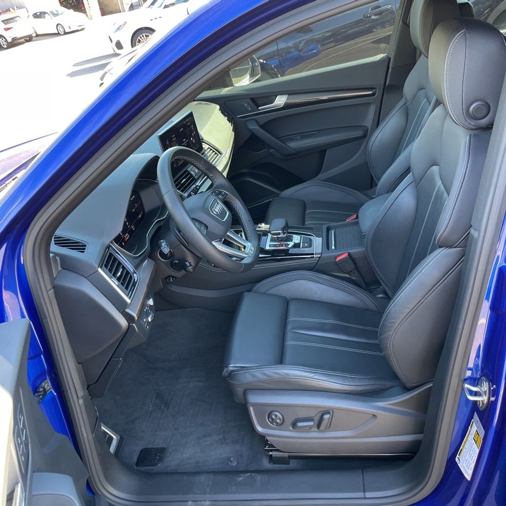 2023 Audi SQ5 Prestige