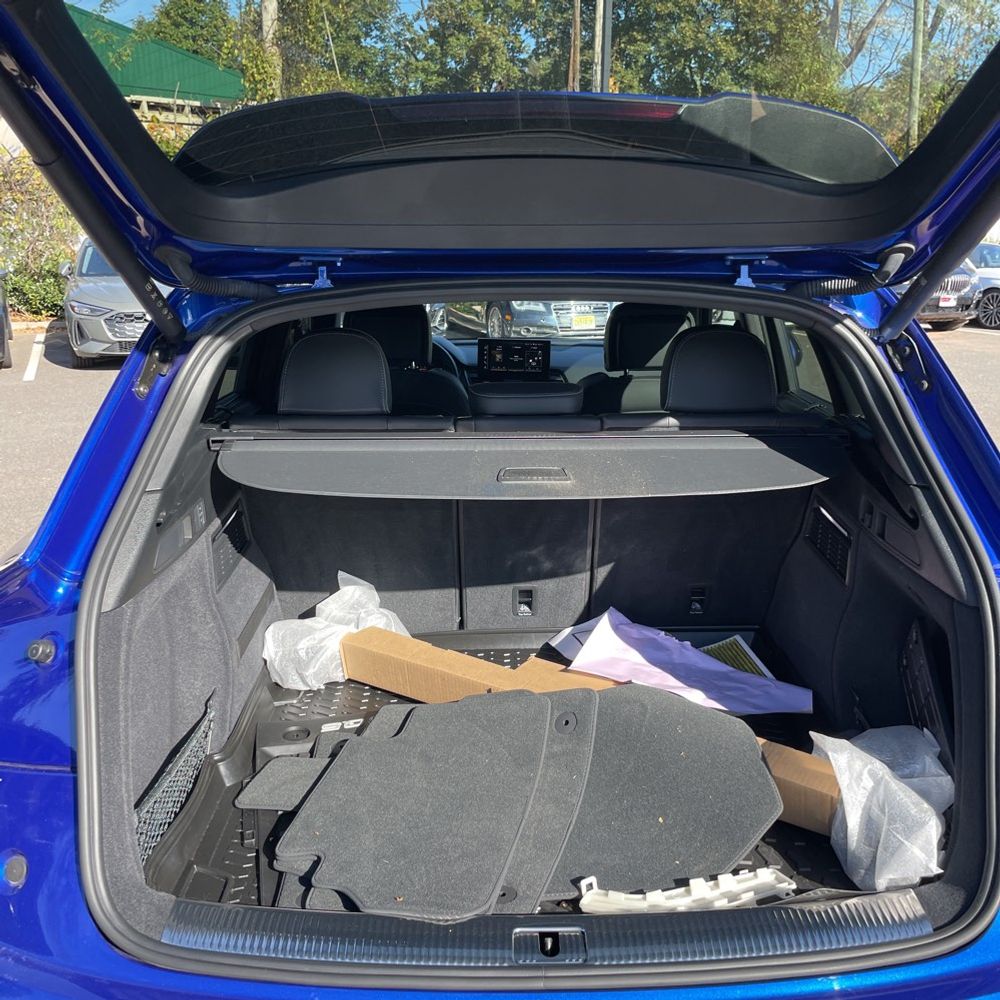 2023 Audi SQ5 Prestige
