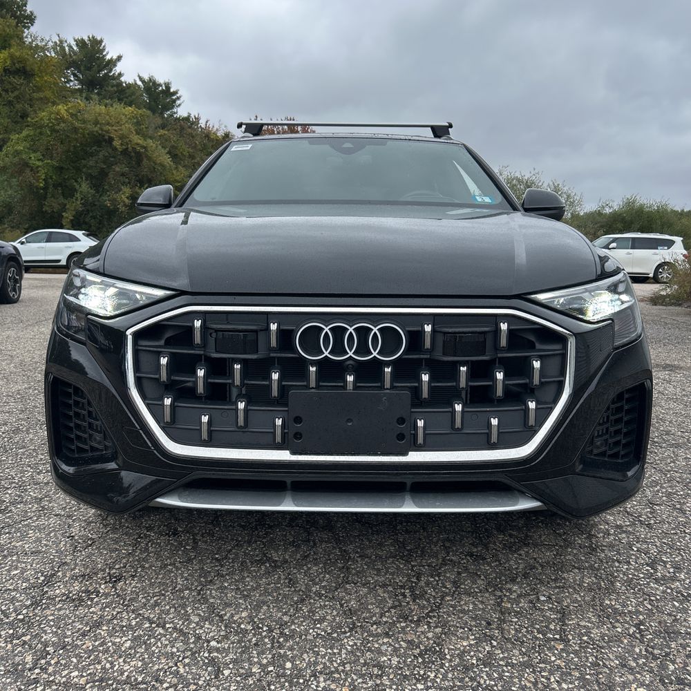 2024 Audi Q8 Prestige 55