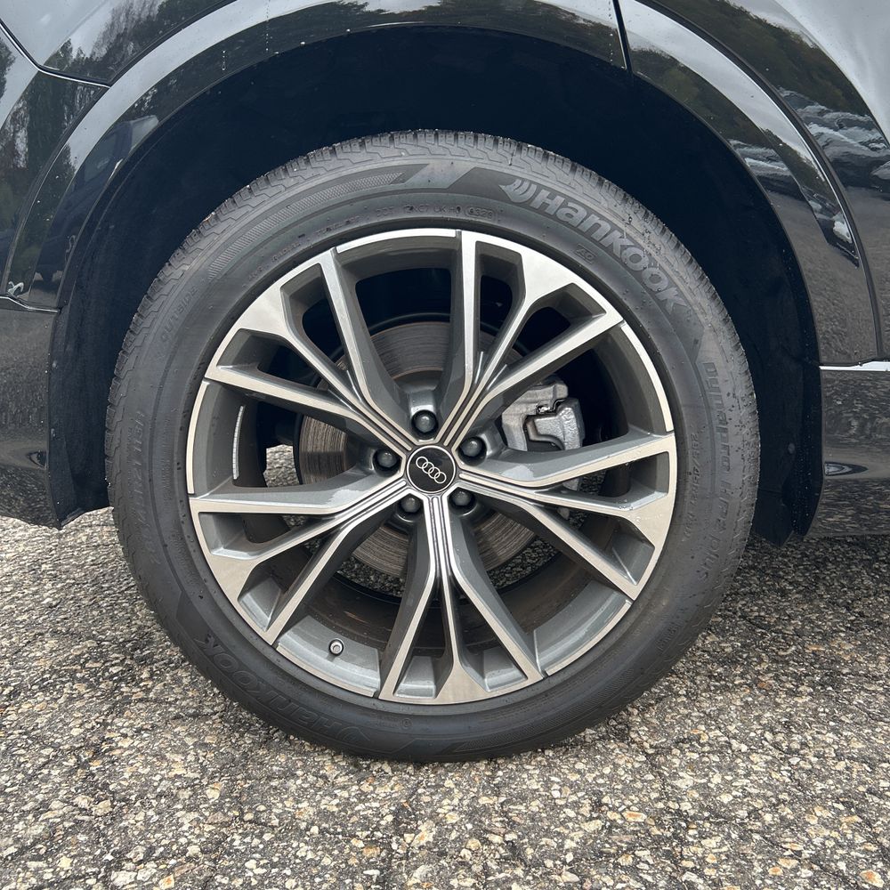 2024 Audi Q8 Prestige 55
