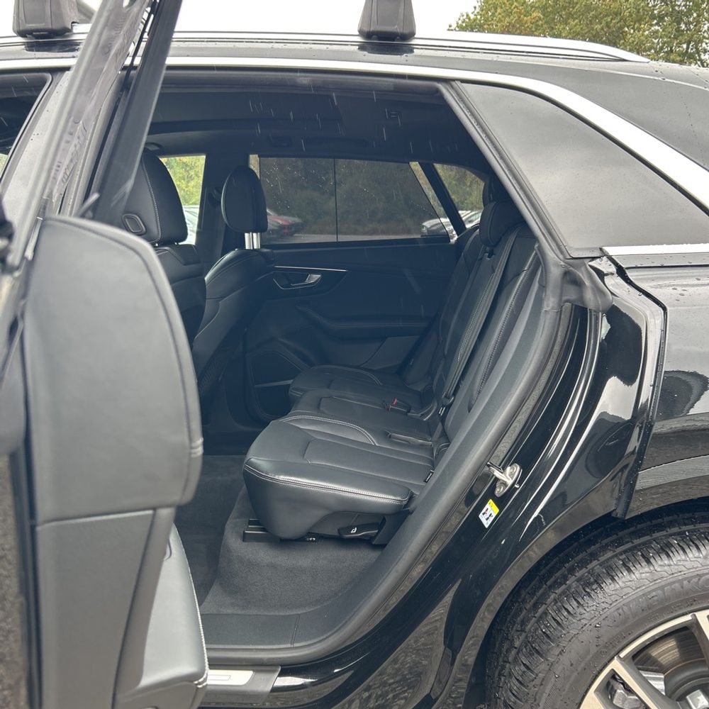 2024 Audi Q8 Prestige 55