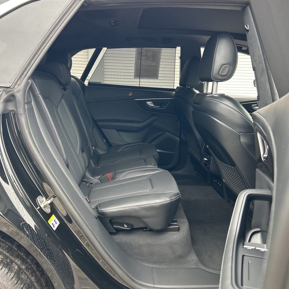 2024 Audi Q8 Prestige 55