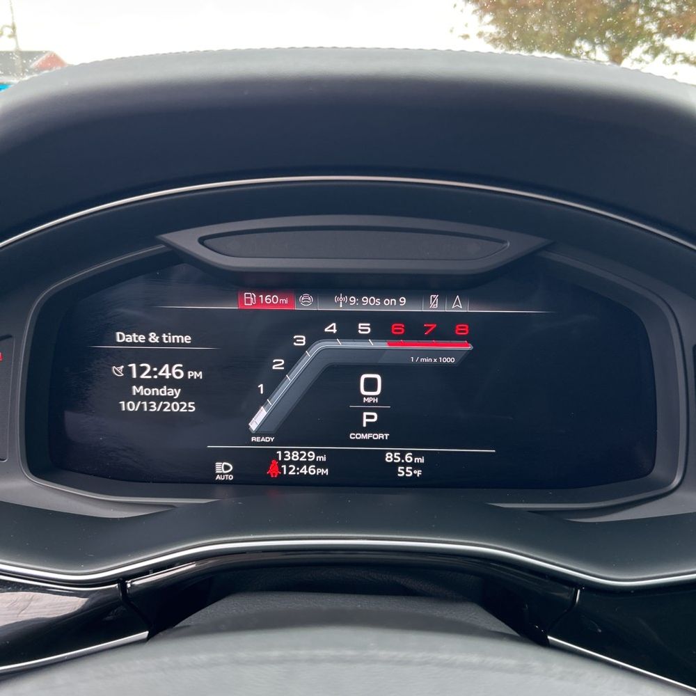 2024 Audi Q8 Prestige 55