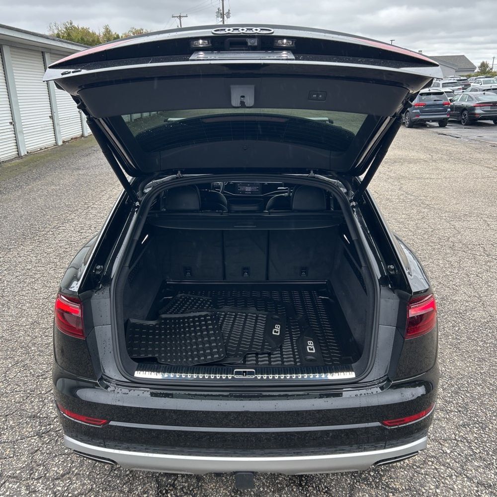 2024 Audi Q8 Prestige 55
