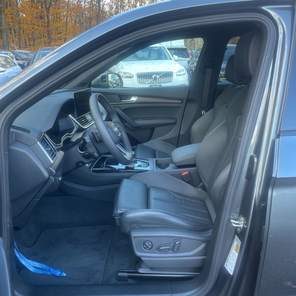 2025 Audi Q5 S-Line Prem+ 55 PHEV