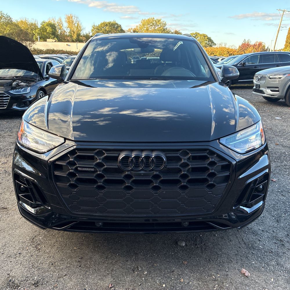 2025 Audi Q5 S-Line Prem+ 55 PHEV