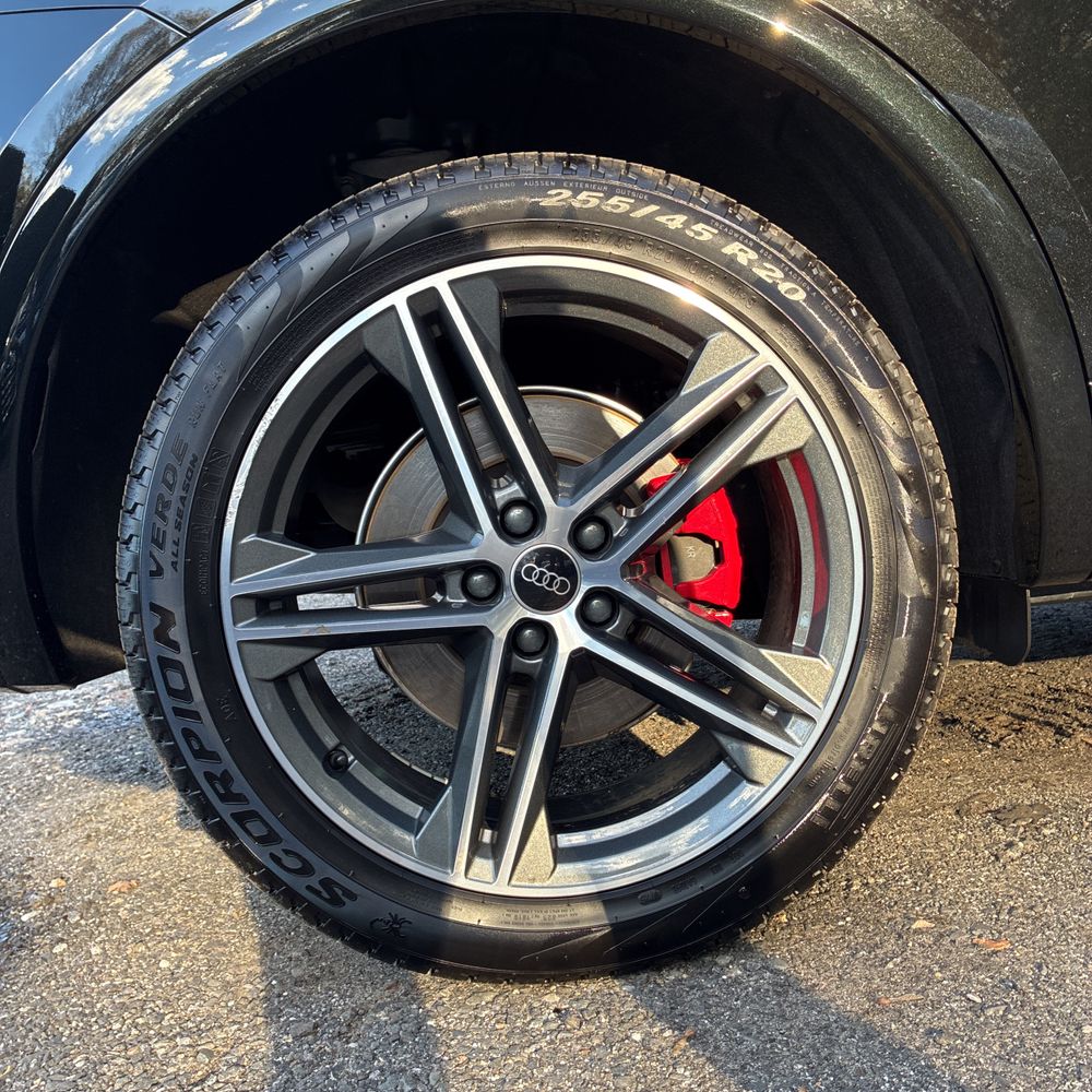 2025 Audi Q5 S-Line Prem+ 55 PHEV