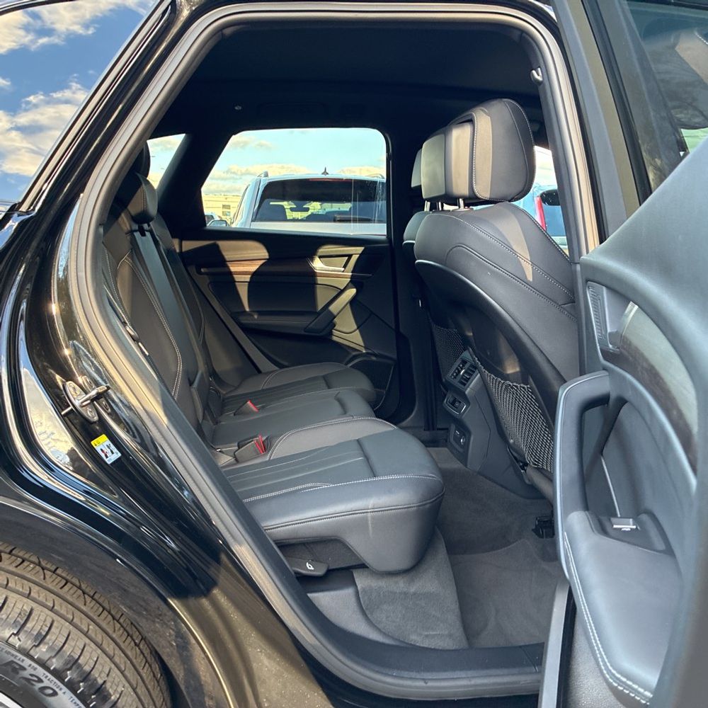 2025 Audi Q5 S-Line Prem+ 55 PHEV