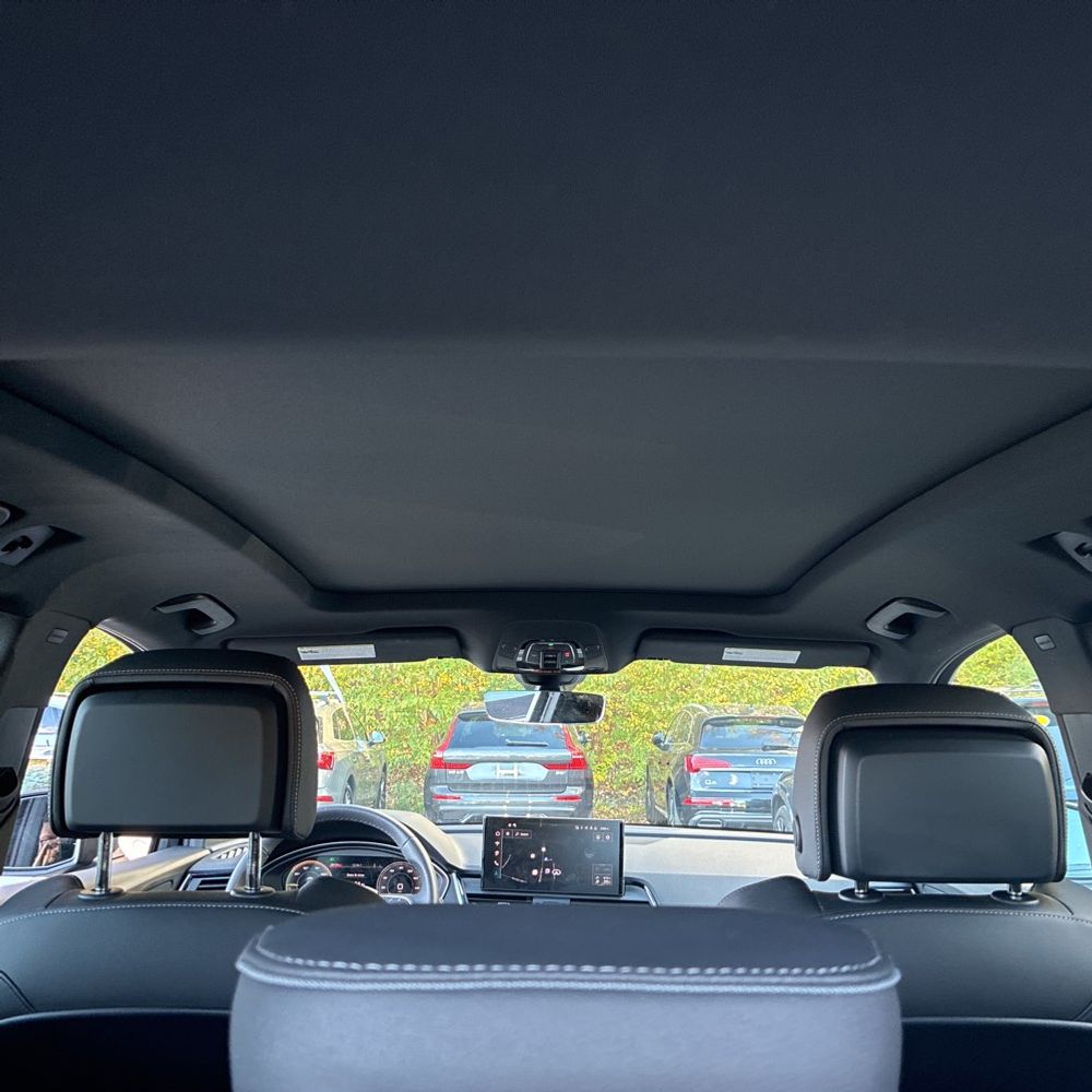 2025 Audi Q5 S-Line Prem+ 55 PHEV