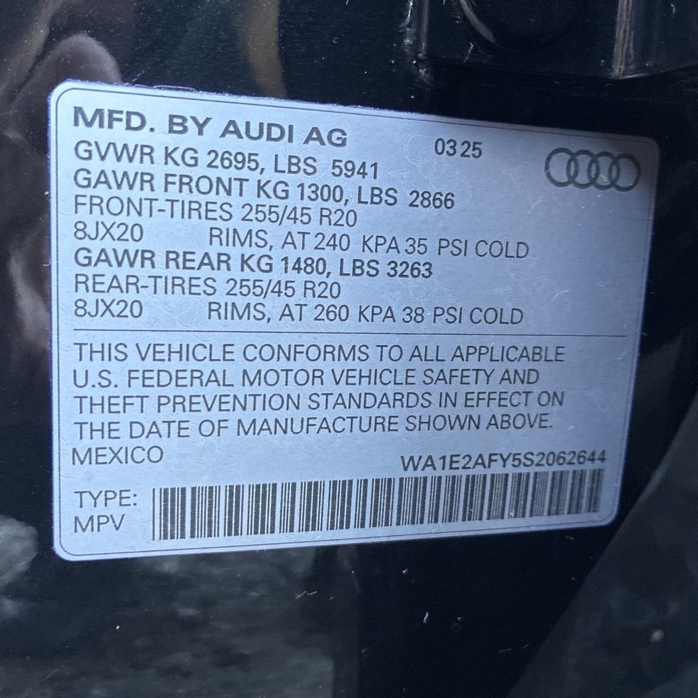 2025 Audi Q5 S-Line Prem+ 55 PHEV