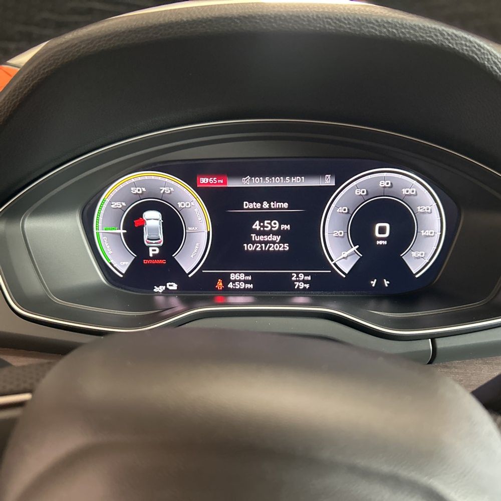 2024 Audi Q5 S-Line Prem+ 55 PHEV