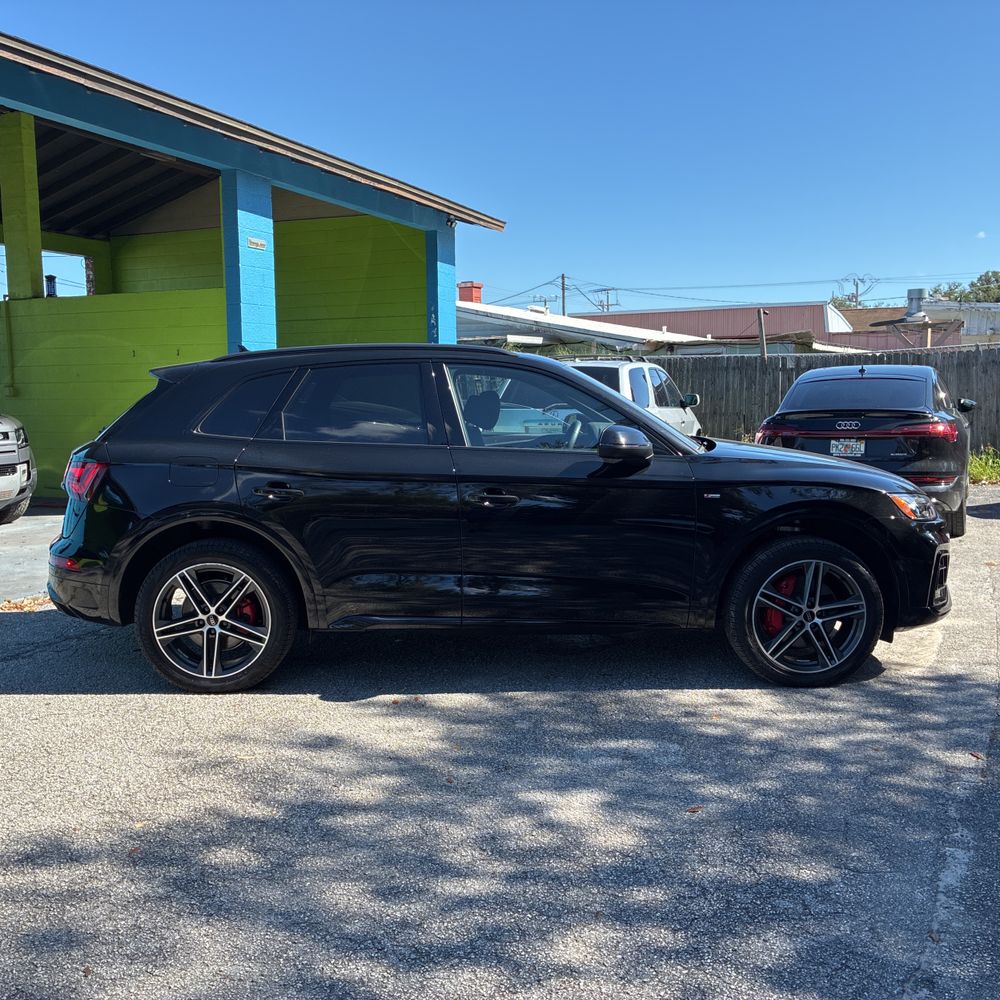 2025 Audi Q5 S-Line Prem+ 55 PHEV